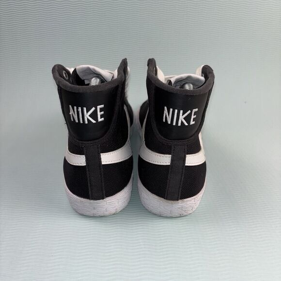 Nike Blazer Mid Sneaker Women’s Size 8 Mesh Black White Sneakers 579956-002 - Picture 4 of 10